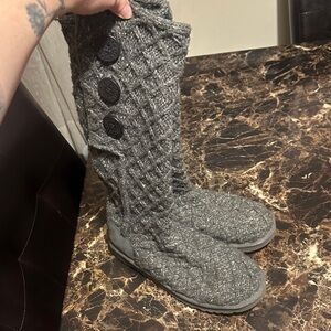 UGG Gray Knit Winter Boots